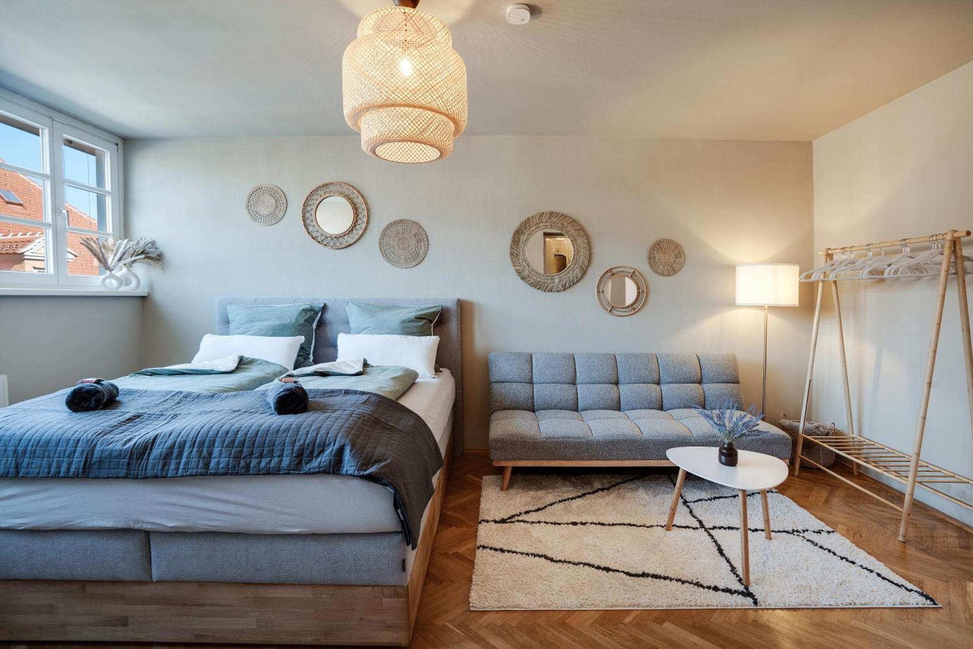 Boho Design Studio By Hero Homes - Top Lage Im Historischen Zentrum - Self-Check-In & Aircon Грац Экстерьер фото