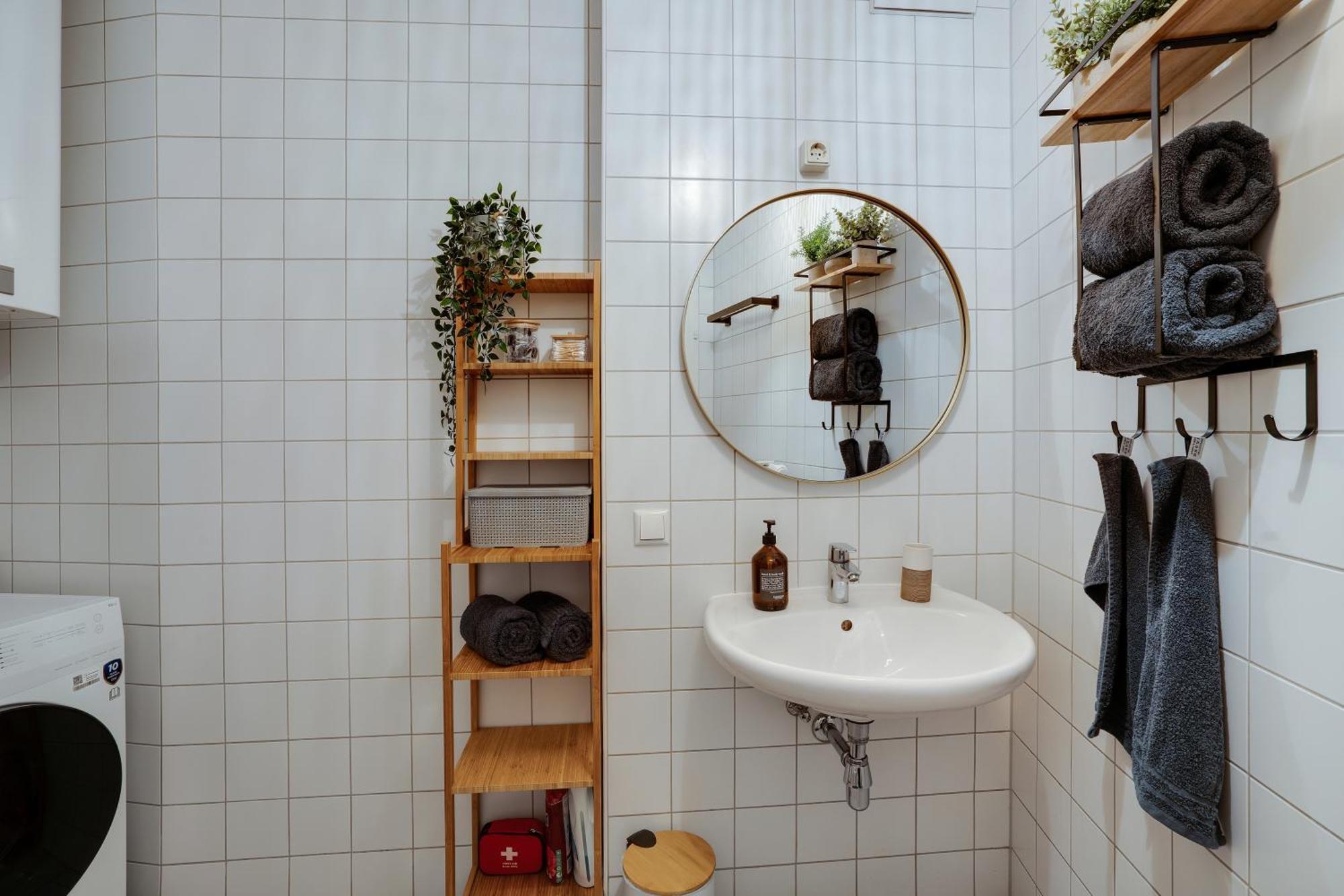Boho Design Studio By Hero Homes - Top Lage Im Historischen Zentrum - Self-Check-In & Aircon Грац Экстерьер фото